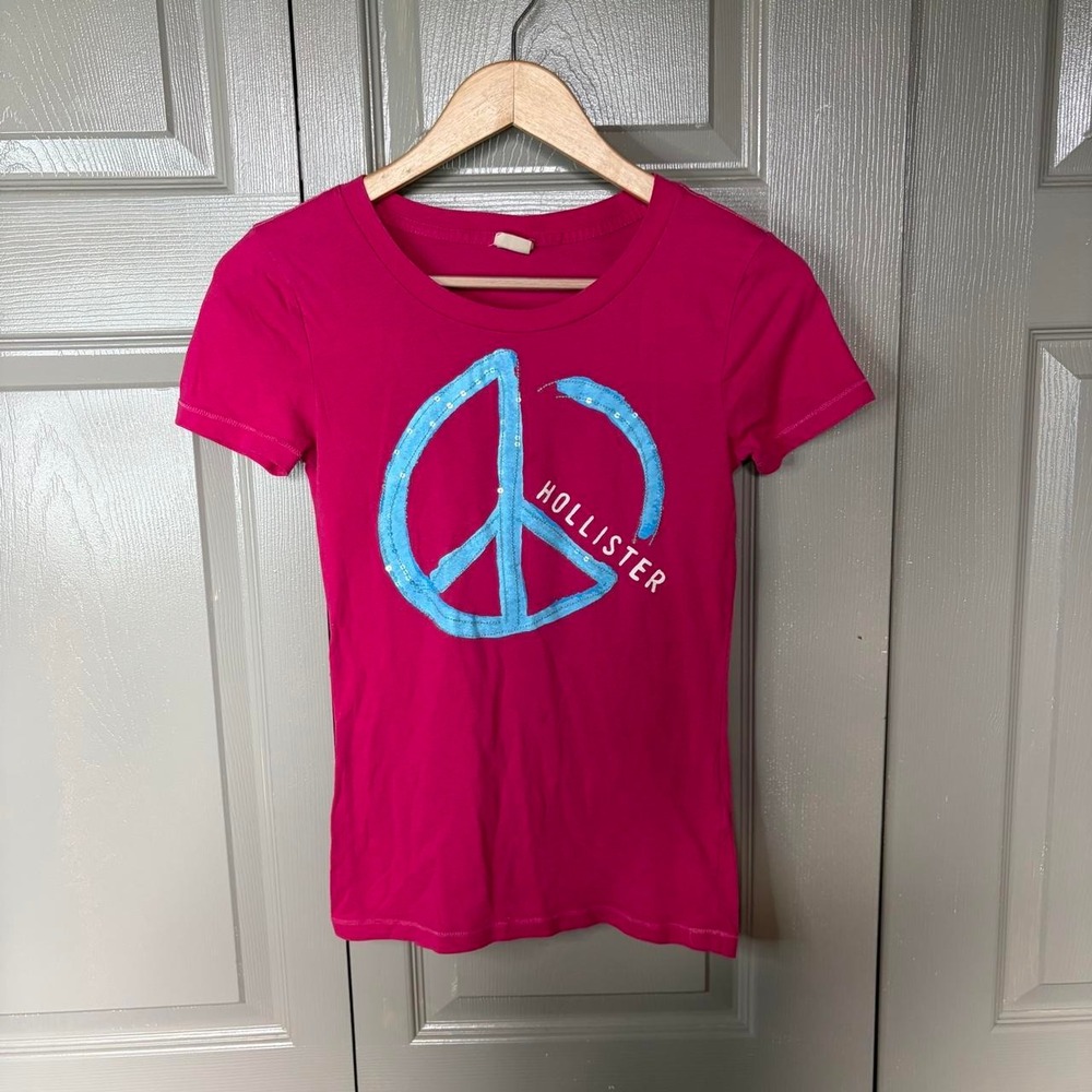 Hollister Pink Peace Sign Baby Tee Y2K Sequin Graphic Top Small